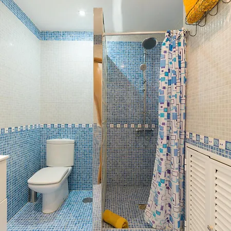 Daire Canteras Modern Workfriendly *